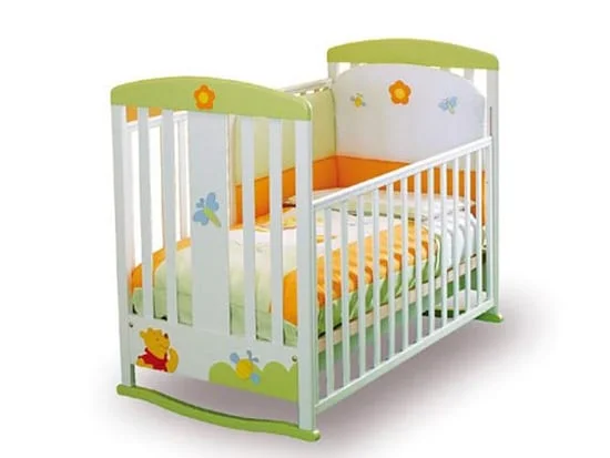 Detska postielka s mantinelmi