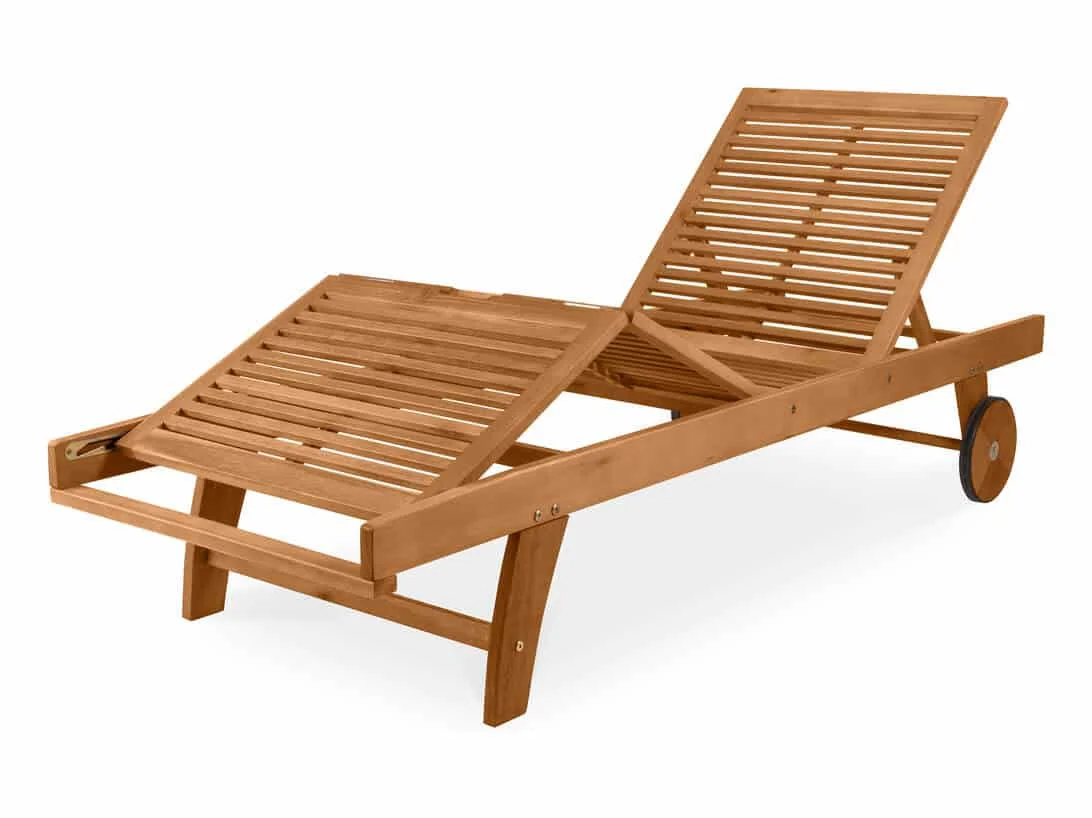 Drevené záhradné ležadlo