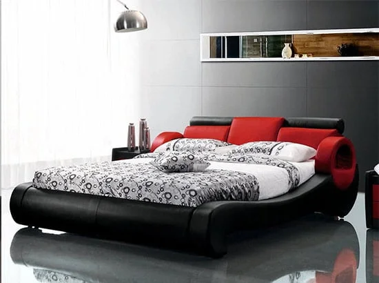 Kozena manzelska postel