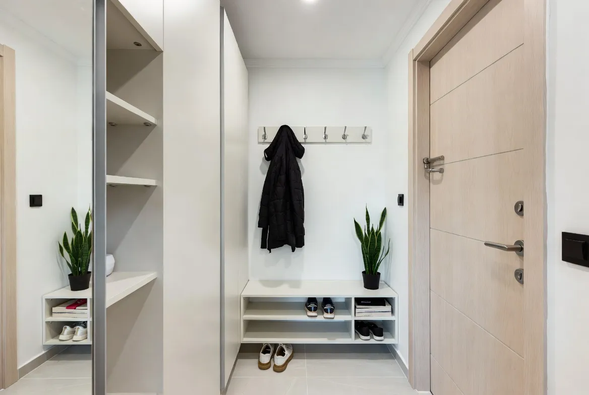 Moderná predsieň v malom byte