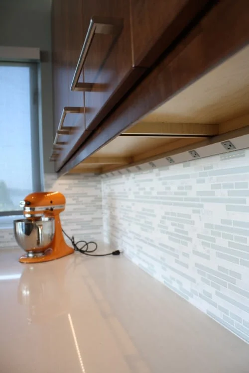 Prisadene osvetlenie na kuchynsku linku