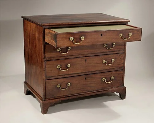 Rustikalna retro komoda