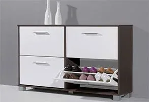 Dreveny vyklapaci botnik