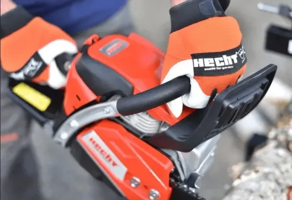 Rezanie dreva motorovou pílou