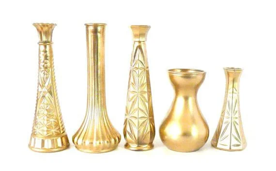 Zlate dekorativne vazy